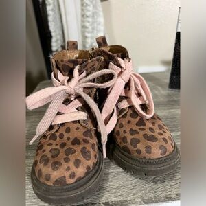 Little girls Cheetah Print Boots